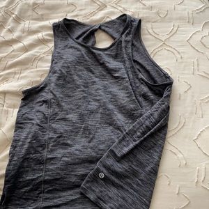 Lululemon workout tank